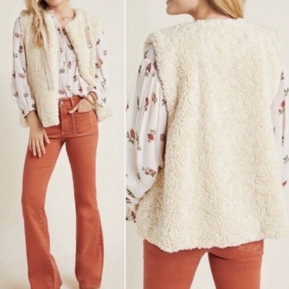 Anthropologie Akemi + Kin Cream Teddy Faux Sherpa Fuzzy Alonna Vest - Picture 1 of 10